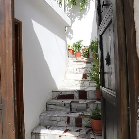 Alloggio in famiglia Badejani *